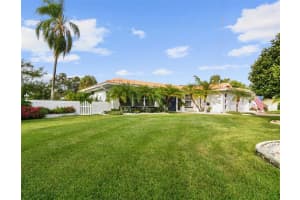 666 POINSETTIA ROAD, BELLEAIR, FL 33756 Sold 11/12/24