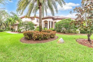 9086 SILVERTHORN ROAD, LARGO, FL 33777 Sold 06/28/24
