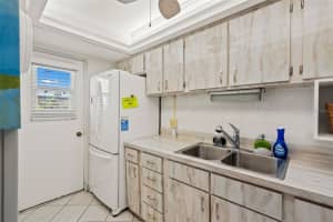 1 BOCA CIEGA POINT BOULEVARD, ST PETERSBURG, FL 33708 Sold 04/06/24