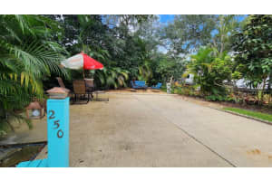 250 SADDLE LANE, LAKE WALES, FL 33898 Sold 11/21/24