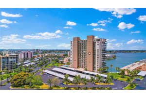 7300 SUN ISLAND DRIVE, SOUTH PASADENA, FL 33707 Sold 03/04/24