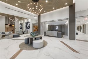 301 1ST ST S #1001, ST PETERSBURG, FL 33701 Sold 10/18/24