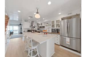 433 PAULA DRIVE, DUNEDIN, FL 34698 Sold 11/17/23