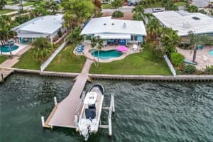 45 DOLPHIN DRIVE, TREASURE ISLAND, FL 33706 Sold 01/16/24