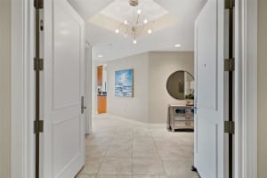 400 BEACH DRIVE, ST PETERSBURG, FL 33701 Sold 04/08/24