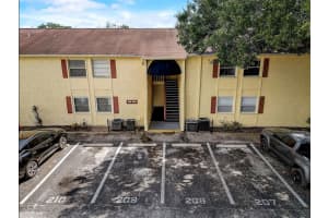 7524 GALLINETA COURT, TAMPA, FL 33615 Sold 01/16/24