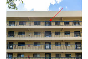 1842 GOLFVIEW DRIVE, TARPON SPRINGS, FL 34689 Sold 02/14/24