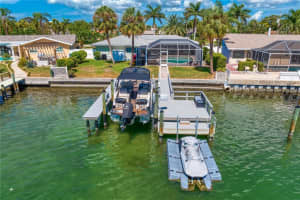 916 79TH STREET, SAINT PETERSBURG, FL 33707 Sold 10/30/23