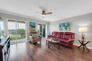 19029 US HIGHWAY 19 N #9-407, CLEARWATER, FL 33764 Sold 11/27/23