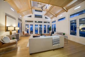 435 115TH AVENUE, TREASURE ISLAND, FL 33706 Sold 02/09/24