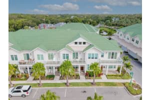 15 COUNTRY CLUB LANE, BELLEAIR, FL 33756 Sold 11/08/23