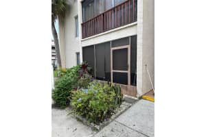 8605 HURON COURT, TAMPA, FL 33614 Sold 12/08/23