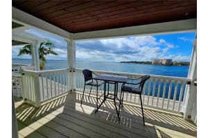 5285 COQUINA KEY DRIVE, ST PETERSBURG, FL 33705 Sold 12/24/23