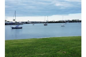 4775 COVE CIRCLE, ST PETERSBURG, FL 33708 Sold 04/23/24