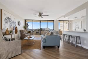5940 PELICAN BAY PLAZA, GULFPORT, FL 33707 Sold 12/22/23