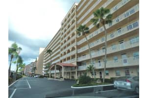 5980 SHORE BOULEVARD, GULFPORT, FL 33707 Sold 03/27/24