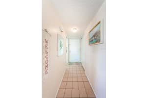 4525 COVE CIRCLE, ST PETERSBURG, FL 33708 Sold 10/02/24