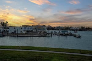 1 KEY CAPRI #111W, TREASURE ISLAND, FL 33706 Sold 02/14/24