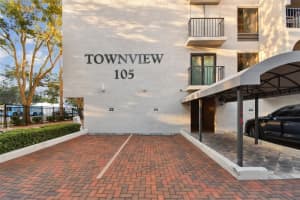 105 4TH AVENUE, ST PETERSBURG, FL 33701 Sold 03/15/24