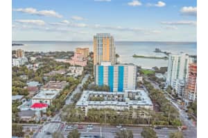 105 4TH AVENUE, ST PETERSBURG, FL 33701 Sold 03/15/24