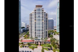 100 BEACH DRIVE, ST PETERSBURG, FL 33701 Sold 01/27/25