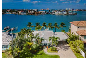601 55TH AVENUE, ST PETE BEACH, FL 33706 Sold 06/14/24