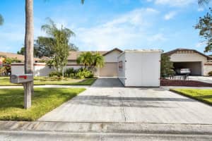 10810 VENICE CIRCLE, TAMPA, FL 33635 Sold 12/13/23