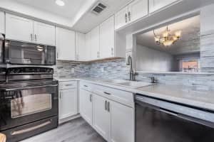 930 VIRGINIA STREET, DUNEDIN, FL 34698 Sold 12/27/23