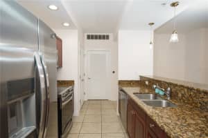 628 CLEVELAND STREET, CLEARWATER, FL 33755 Sold 02/03/25