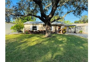 1570 DOUGLAS AVENUE, DUNEDIN, FL 34698 Sold 01/05/24