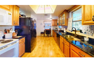 4590 FOX LAKE COURT, CLEARWATER, FL 33762 Sold 12/22/23