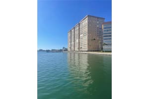 5200 BRITTANY DRIVE, ST PETERSBURG, FL 33715 Sold 05/01/24