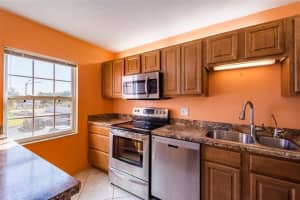 6800 20TH AVENUE N #210, ST PETERSBURG, FL 33710 Sold 11/04/24
