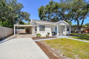 2121 BARCELONA WAY, ST PETERSBURG, FL 33712 Sold 02/12/24