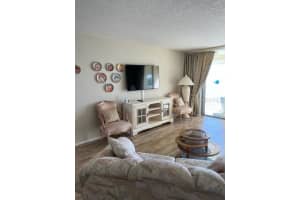 6060 SHORE BOULEVARD, GULFPORT, FL 33707 Sold 05/14/24