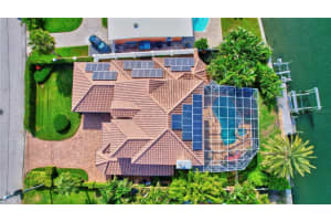 3931 POMPANO DRIVE, ST PETERSBURG, FL 33705 Sold 02/15/24