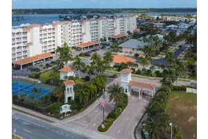 17735 GULF BOULEVARD, REDINGTON SHORES, FL 33708 Sold 05/09/24
