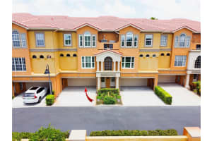 1537 WHARFSIDE DRIVE, TARPON SPRINGS, FL 34689 Sold 11/30/23