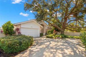 511 PADUA CIRCLE, ST PETERSBURG, FL 33703 Sold 02/26/24