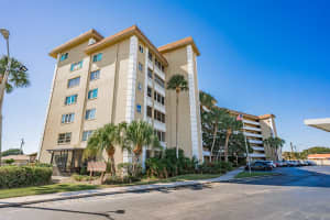 8950 PARK BOULEVARD, SEMINOLE, FL 33777 Sold 02/07/24