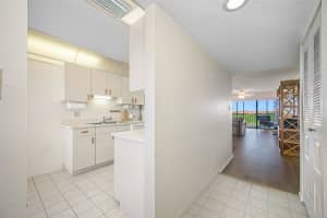 3400 COVE CAY DRIVE, CLEARWATER, FL 33760 Sold 03/28/25
