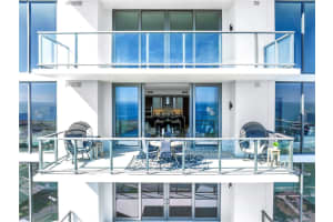301 1ST STREET, ST PETERSBURG, FL 33701 Sold 12/01/23