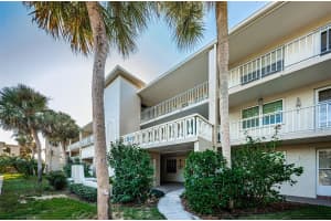 841 PATRICIA AVENUE, DUNEDIN, FL 34698 Sold 01/05/24