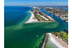 7435 BAYSHORE DRIVE, TREASURE ISLAND, FL 33706 Sold 05/22/24