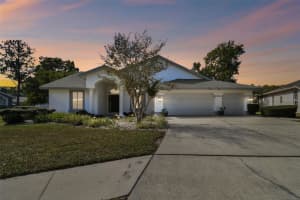 427 MINTWOOD TERRACE, TARPON SPRINGS, FL 34688 Sold 12/28/23