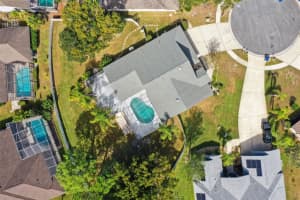 427 MINTWOOD TERRACE, TARPON SPRINGS, FL 34688 Sold 12/28/23