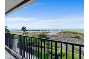 1290 GULF BOULEVARD, CLEARWATER, FL 33767 Sold 04/24/24