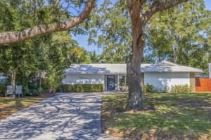 1717 ANASTASIA WAY, ST PETERSBURG, FL 33712 Sold 01/12/24
