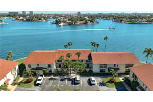 525 PLAZA SEVILLE COURT, TREASURE ISLAND, FL 33706 Sold 08/09/24
