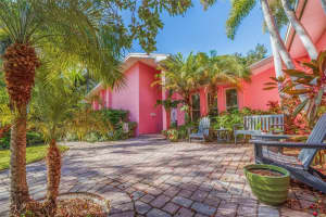 1117 MUROK WAY, ST PETERSBURG, FL 33705 Sold 03/12/24